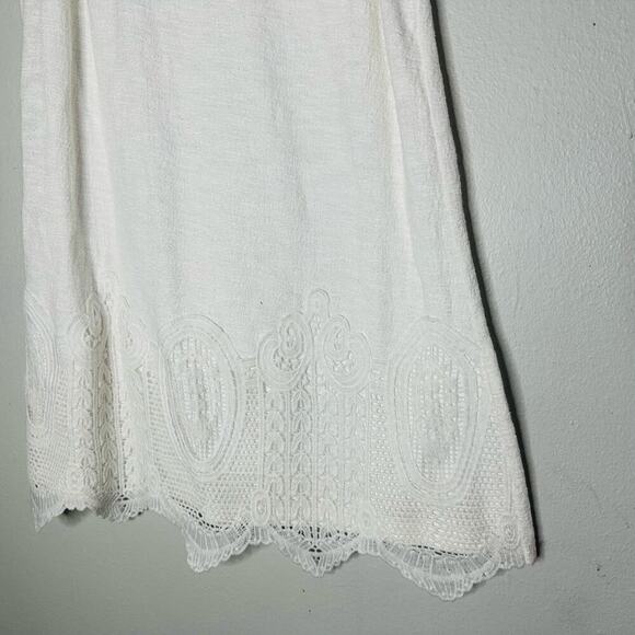 NWT ADRIANNA PAPELL White Crepe Sleeveless Crochet Lace Trim Tank Top Size Small - Picture 8 of 9